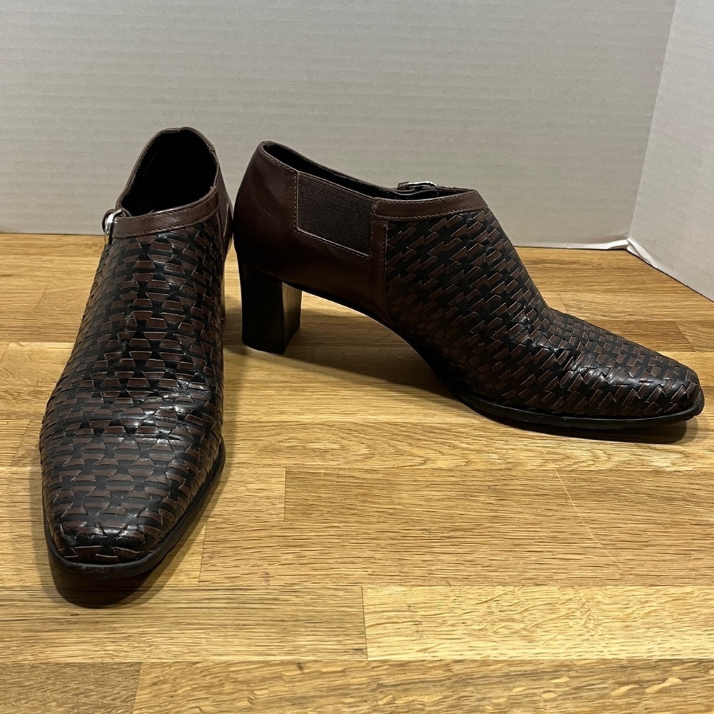 Brighton “Turner” Dark Brown & Black Woven Leather Ankle Booties Women’s Sz 8.5M - Picture 16 of 16